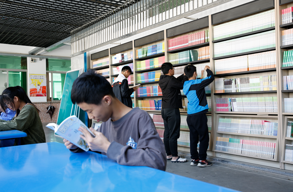 魅力校园行一起向未来棉湖镇实验学校