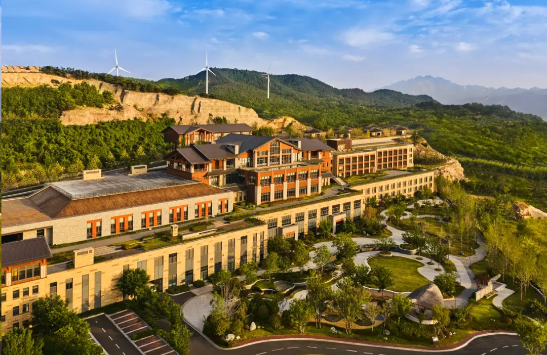 Fuel Surcharge Drops Aug 5, Marriott & Hilton Hotel Coupons