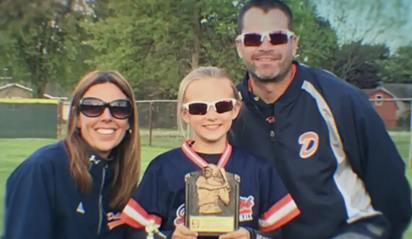 连续两年短信辱女