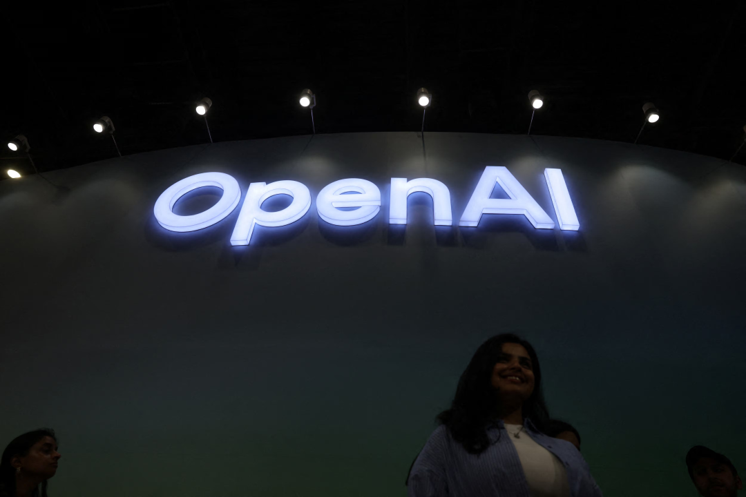 OpenAI 完成 1220 亿美元融资，估值近万亿