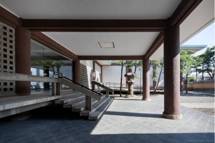 他的梦想是建立一座美术馆,让自己的收藏品得以广泛展示,但可惜的是