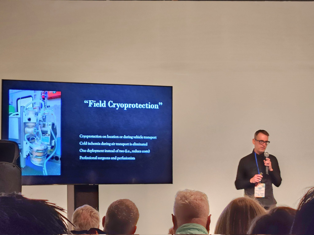 热闻|为低温生物医学贡献中国力量！银丰生科院受邀参与全球人体冷冻峰会