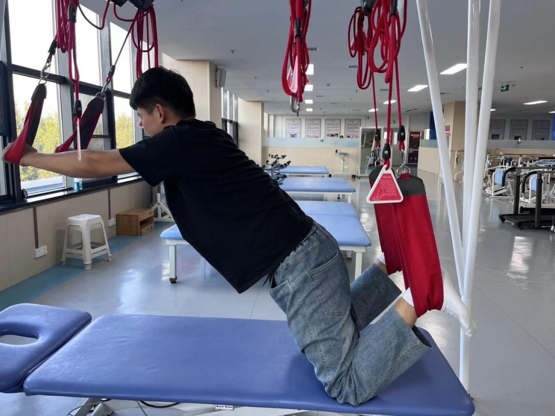 悬吊训练系统 怎么装快来看看悬吊训练下的俯卧位肩关节前伸吧_https://www.jmylbn.com_新闻资讯_第11张