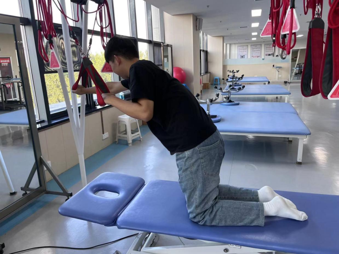 悬吊训练系统 怎么装快来看看悬吊训练下的俯卧位肩关节前伸吧_https://www.jmylbn.com_新闻资讯_第7张