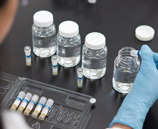 制冷型4096像素超高分辨率光纖光譜儀