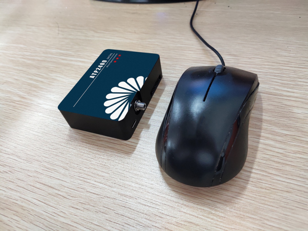 超薄型光纤光谱仪