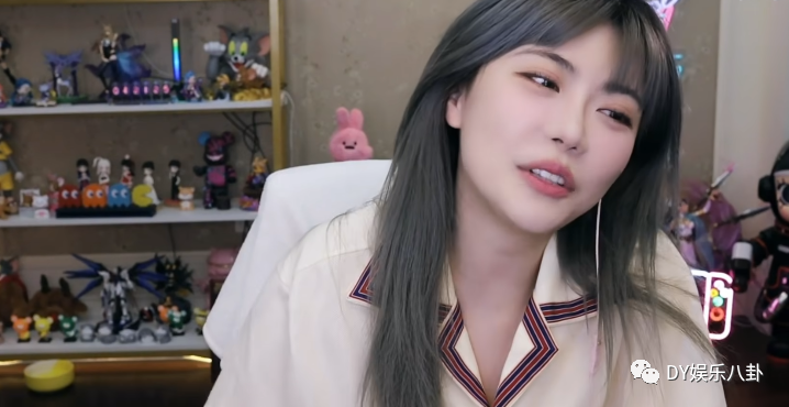 LOL一姐周淑怡关注破1200w，将“迎来大活”！拒绝去国外找N郎！