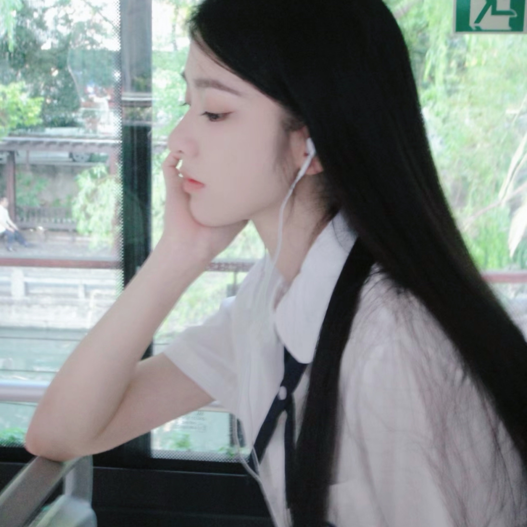 温柔侧脸女生头像