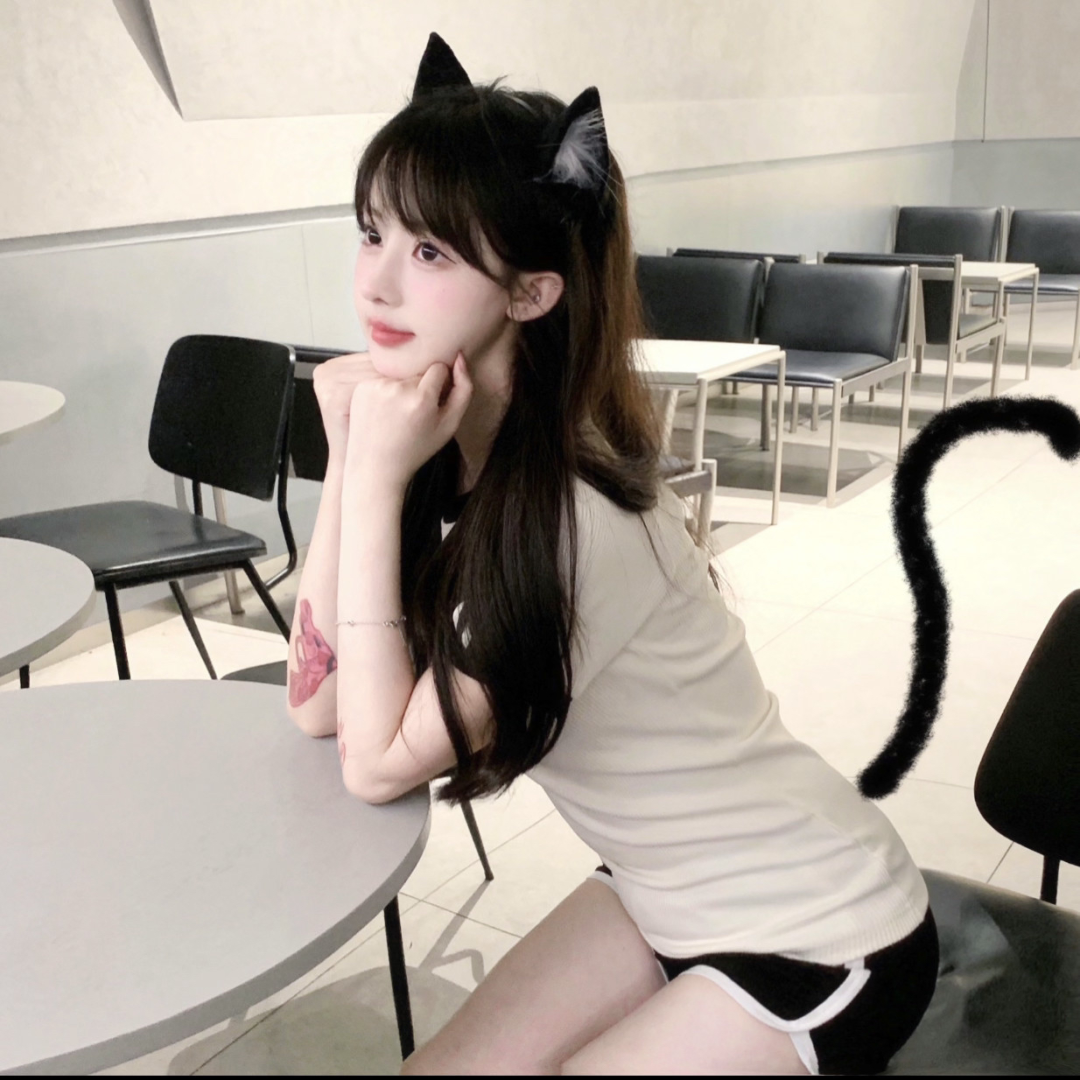 纯欲侧脸女生头像