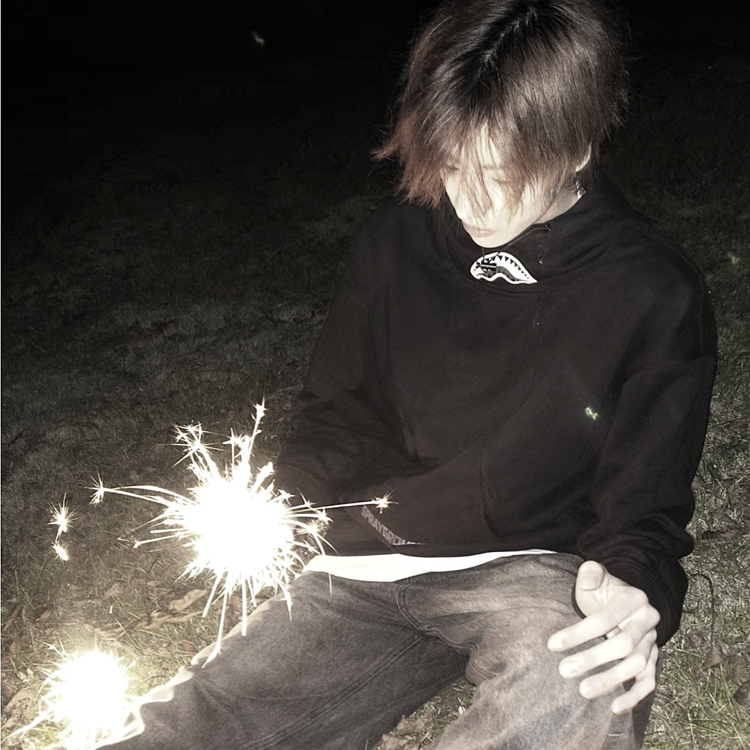 烟花个性男生头像