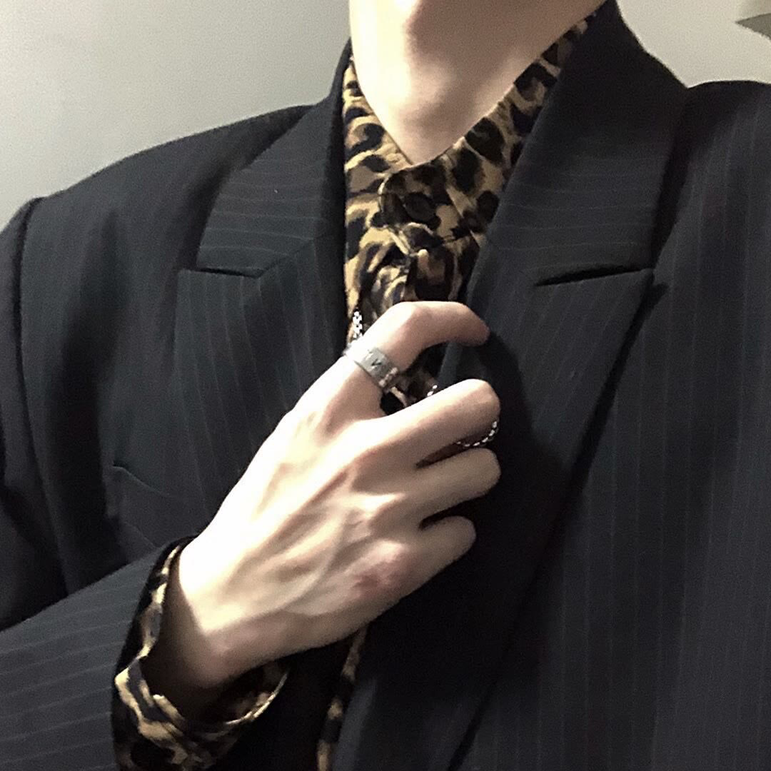 成熟不露脸男生头像