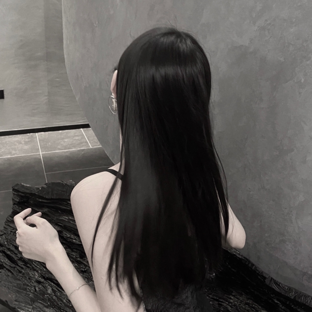 温柔不露脸女生头像
