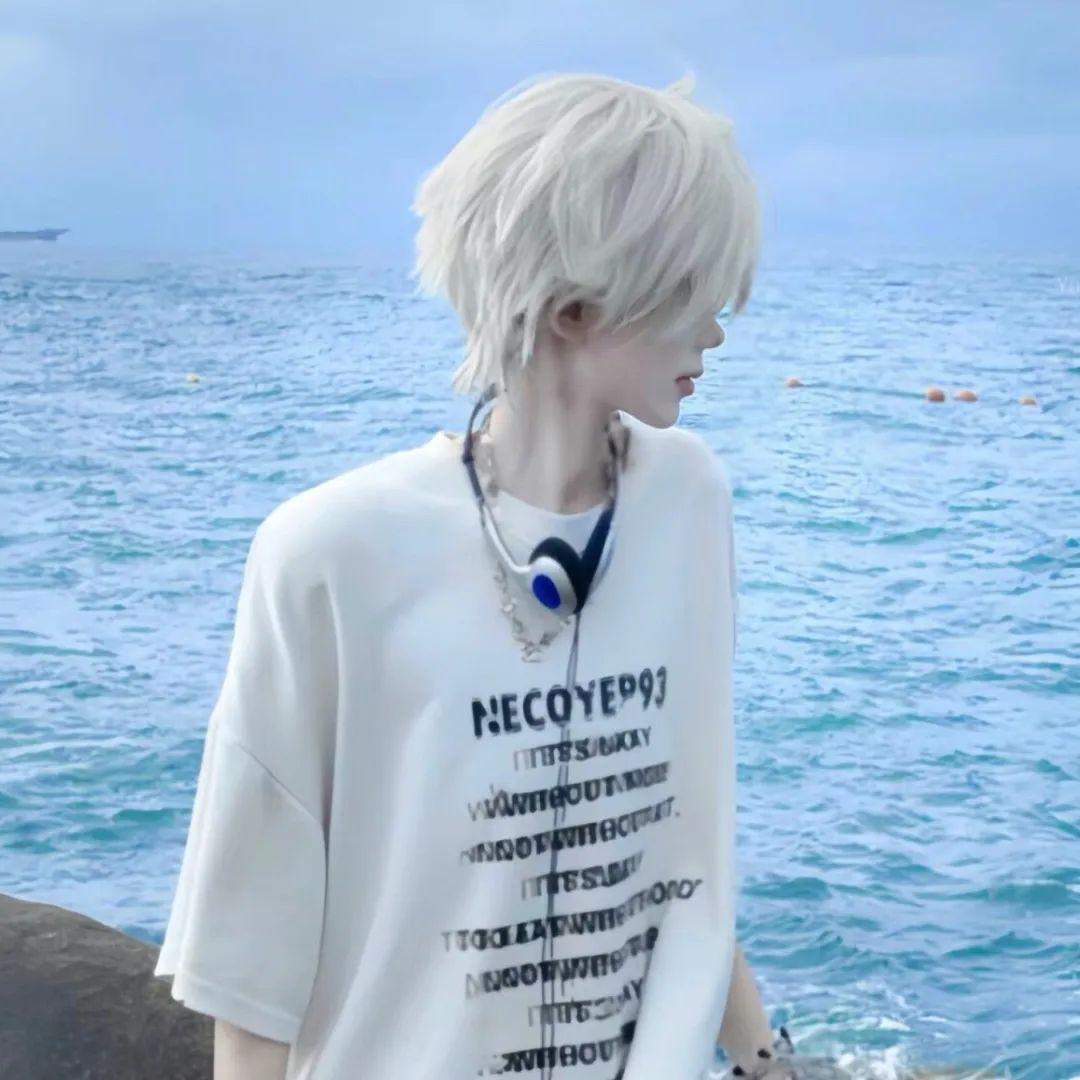 海边个性侧脸男生头像