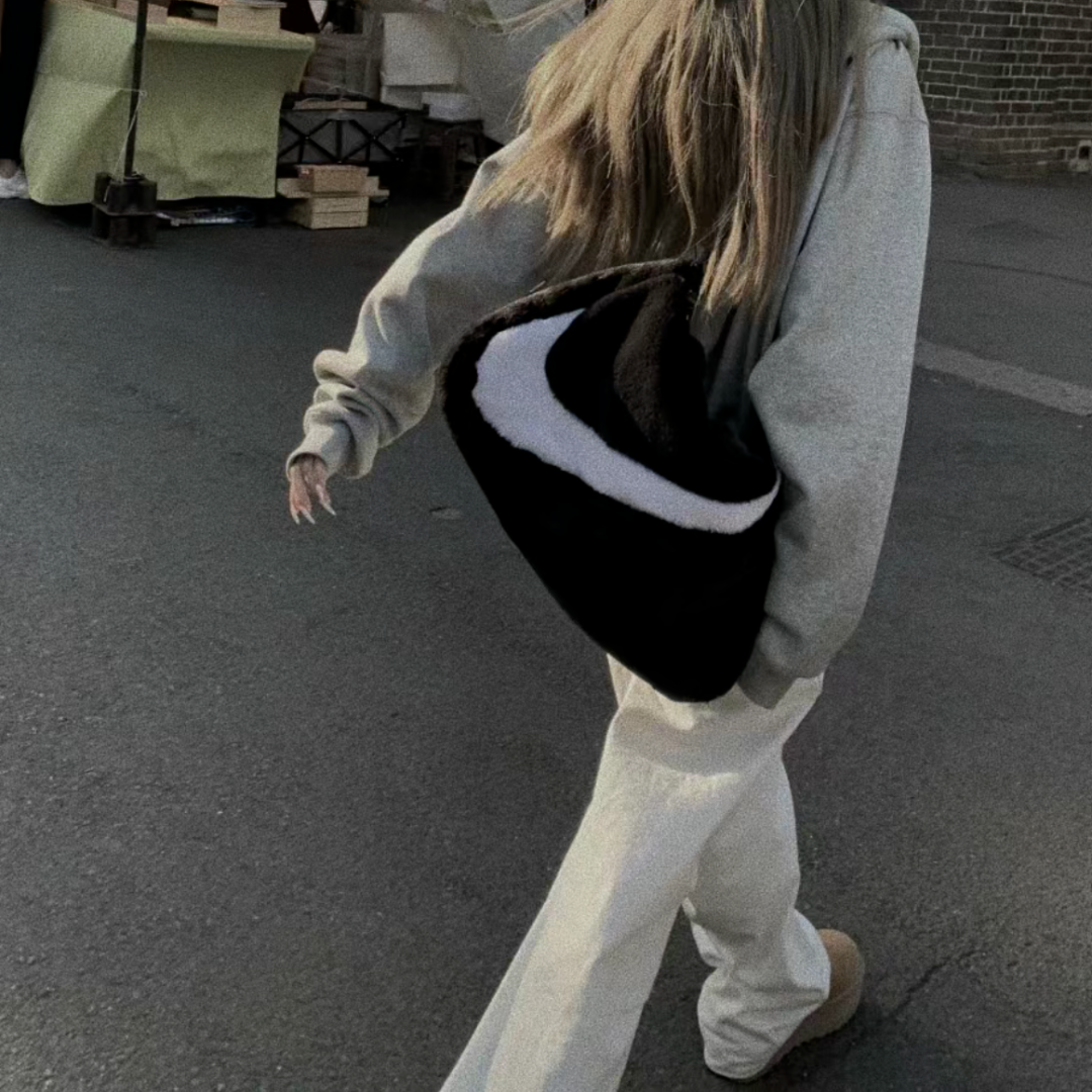 不露脸小众女生头像