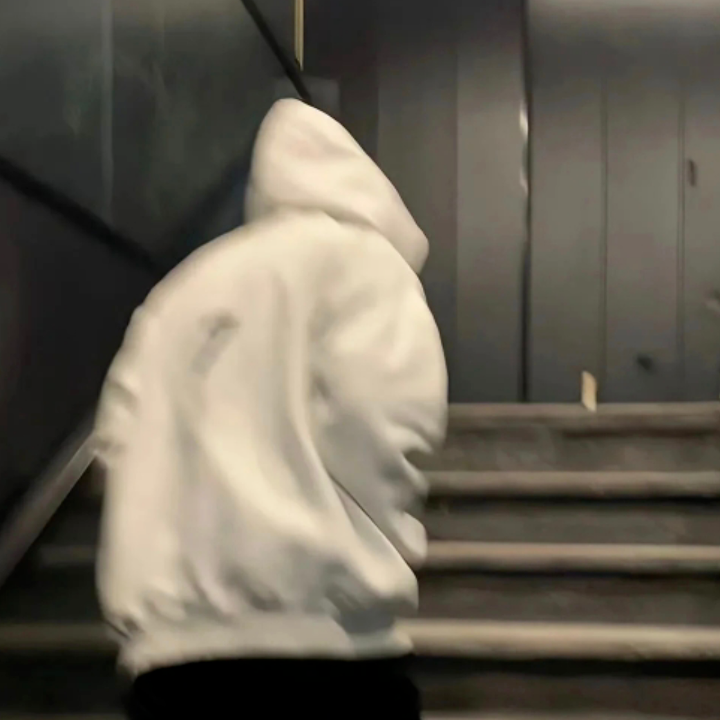 休闲帽不露脸男生头像