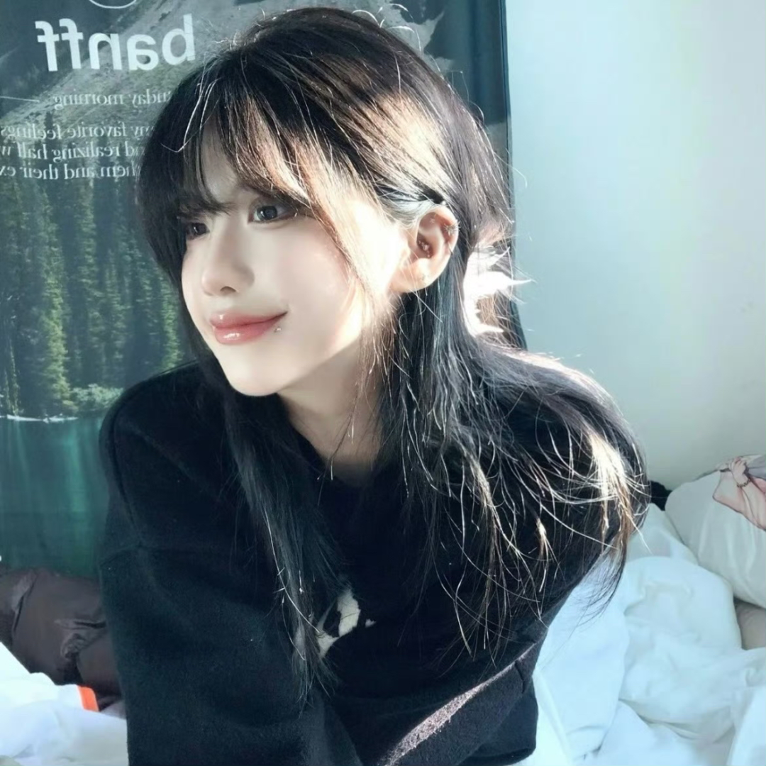 甜酷侧脸女生头像
