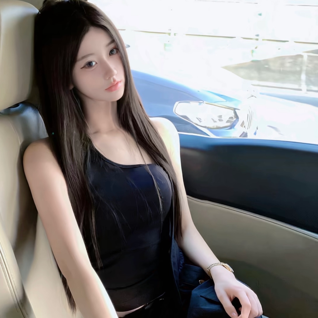 车内纯欲女生头像