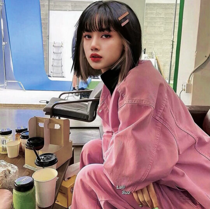lisa头像女生头像