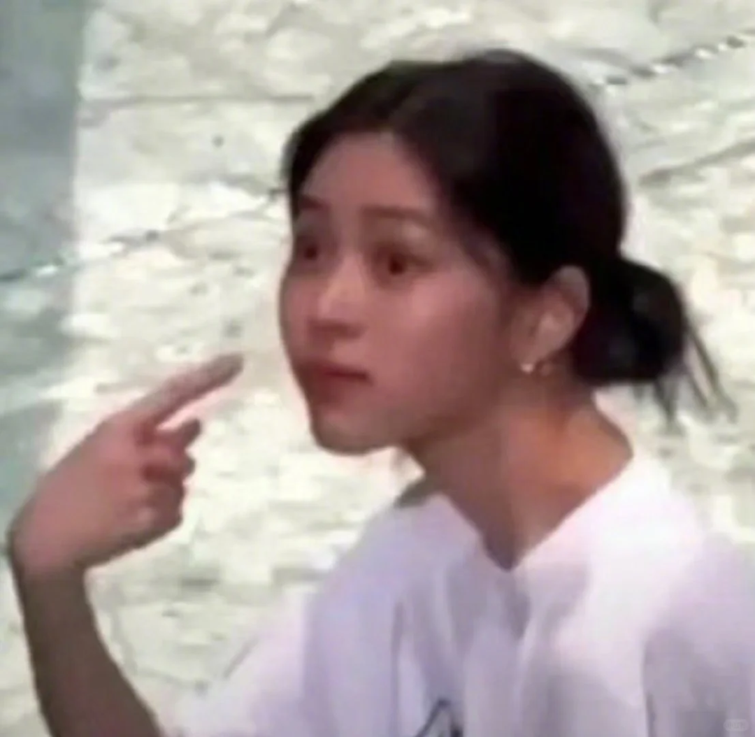沙雕搞怪女生头像