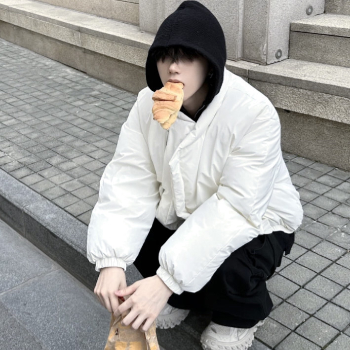 吃面包个性男生头像