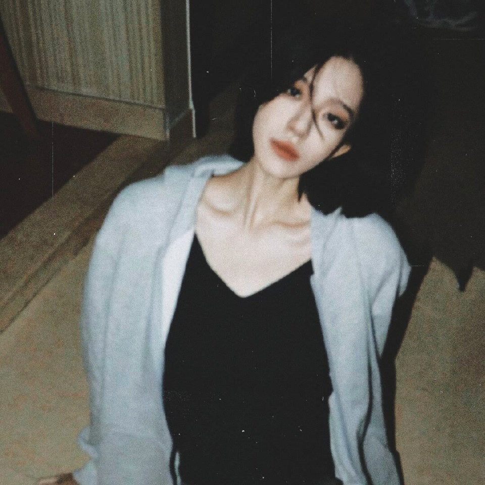 复古温柔女生头像