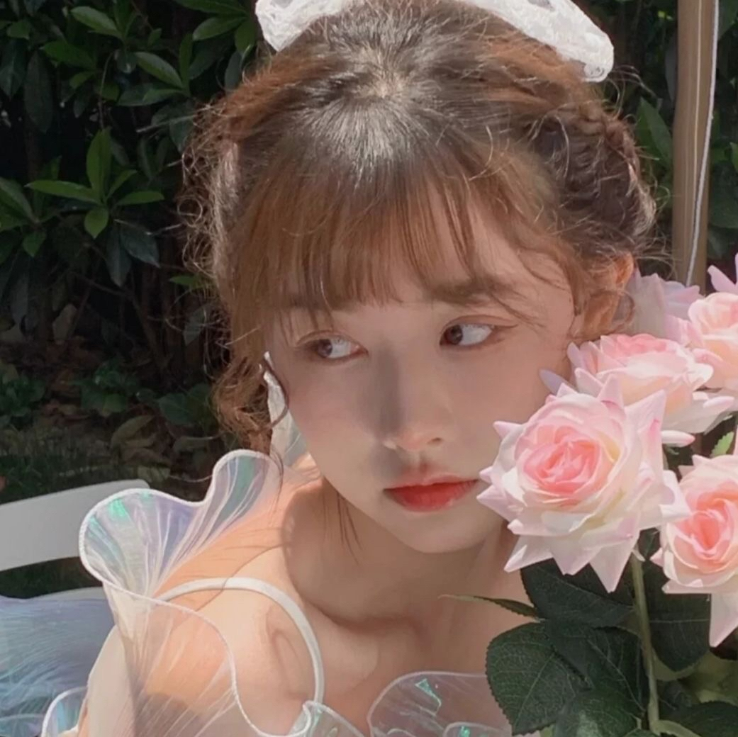 氛围感鲜花女生头像