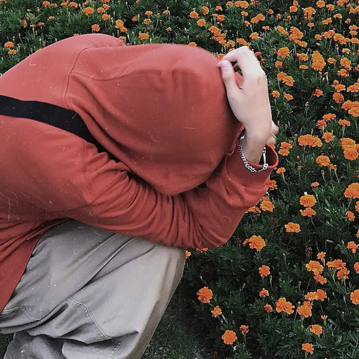 不露脸男生头像鲜花头像