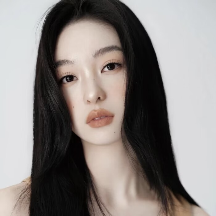 很飒御姐女生头像