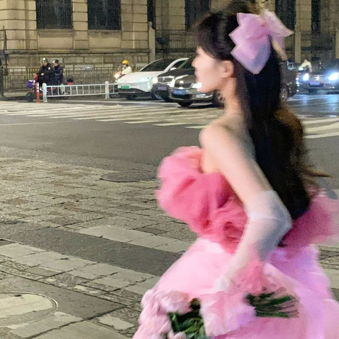 侧脸四人闺蜜头像真人闺蜜头像