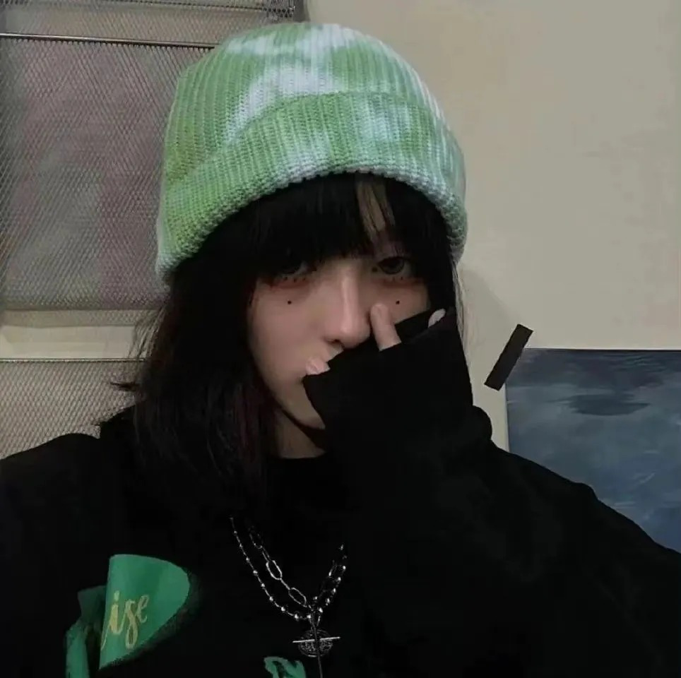 酷酷女生头像