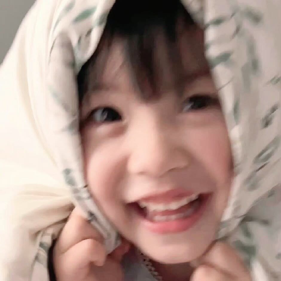 小女孩萌娃头像