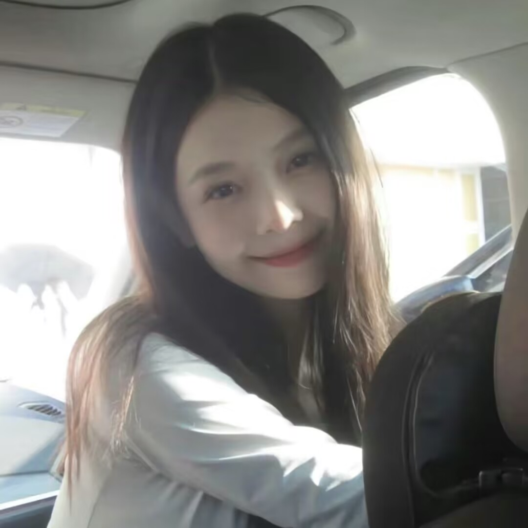 甜美爱笑女生头像