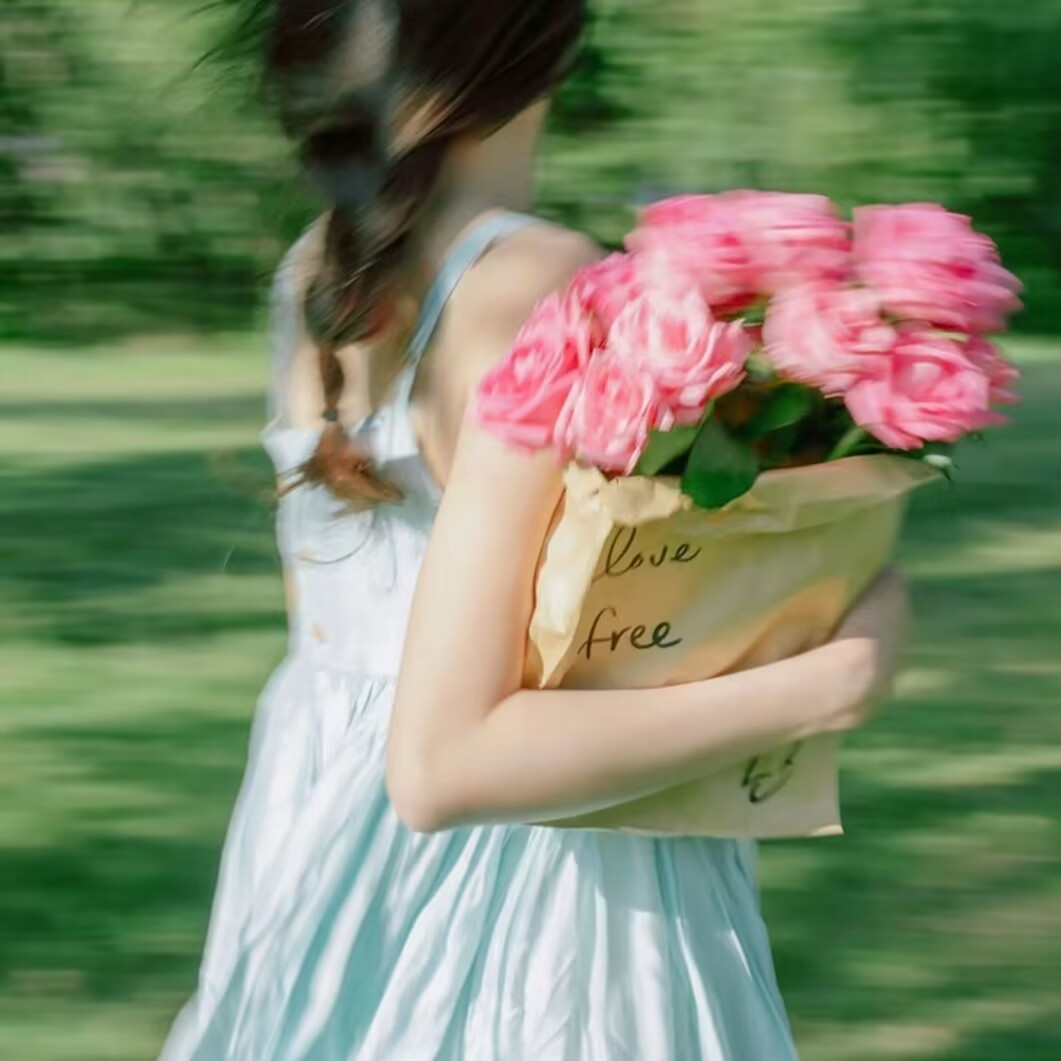 小清新鲜花不露脸女生头像