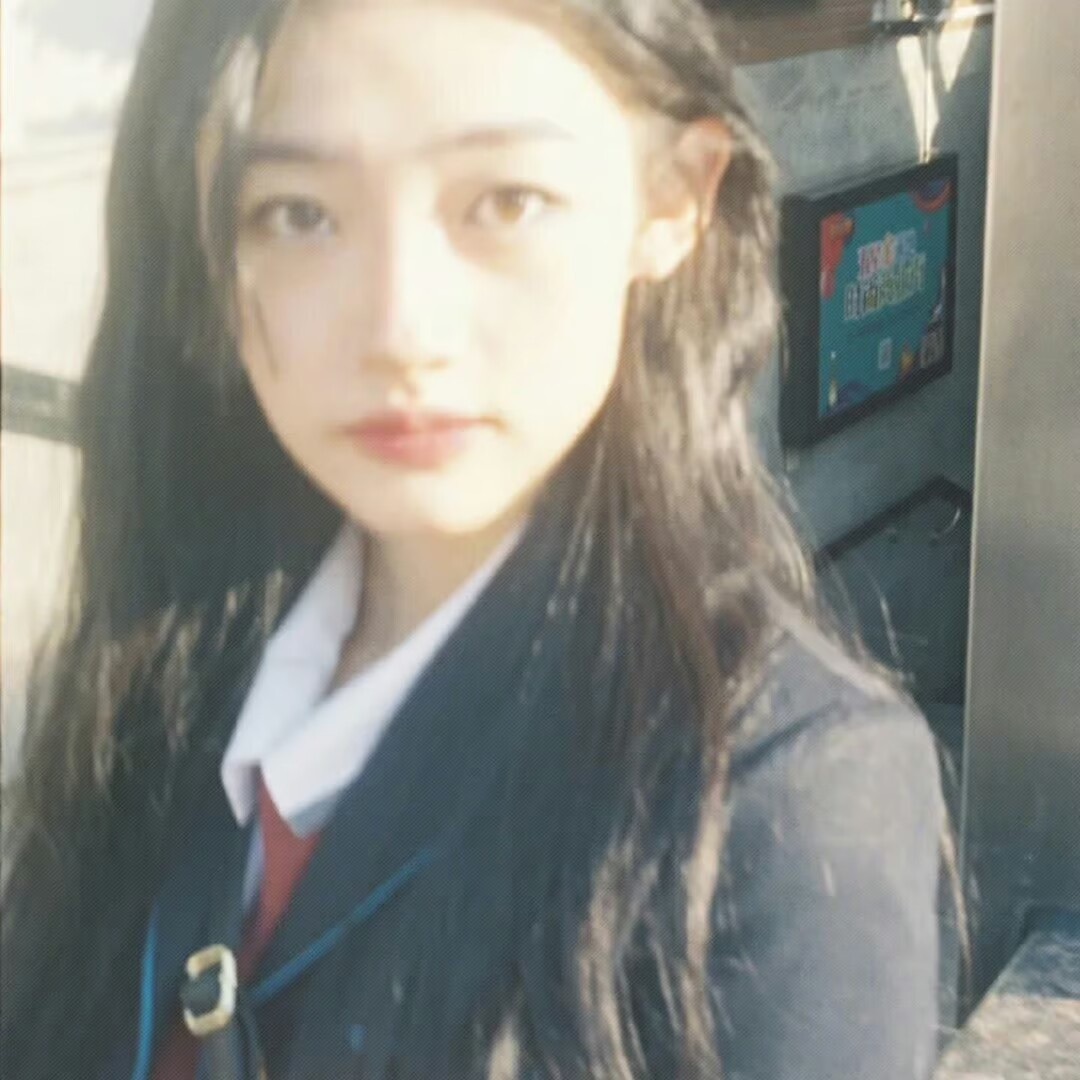 学院风女生头像