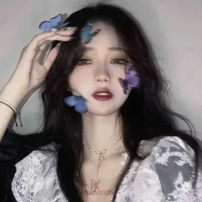蝴蝶小众女生头像
