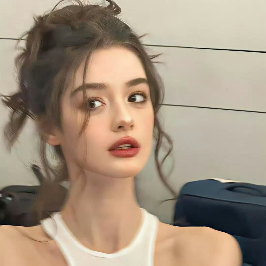 很飒欧美女生头像