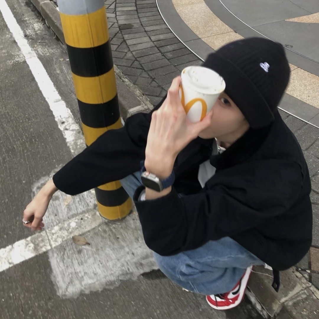 麦当劳个性男生头像