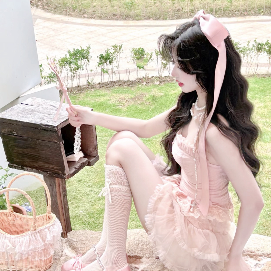 纯欲侧脸女生头像