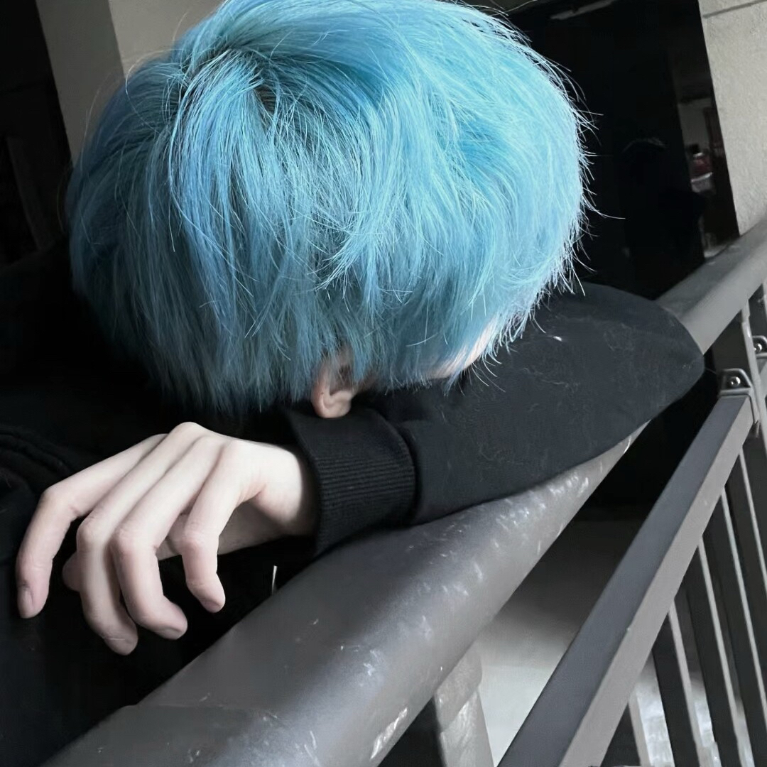 个性不露脸男生头像