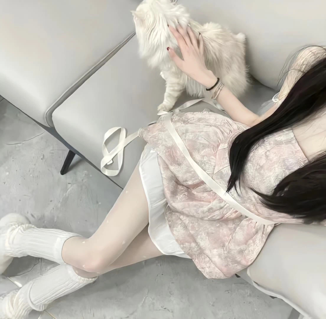 温柔不露脸女生头像
