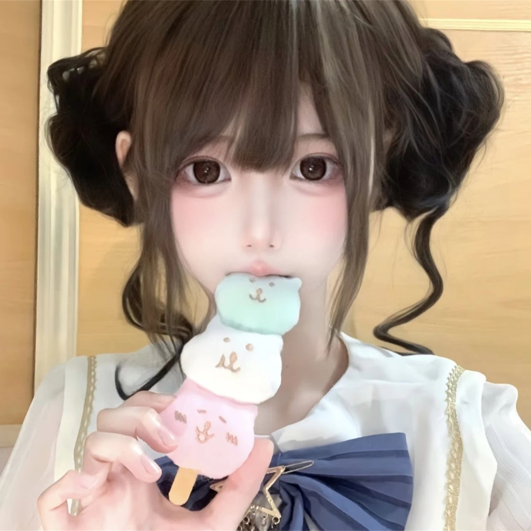 吃甜品少萝女生头像