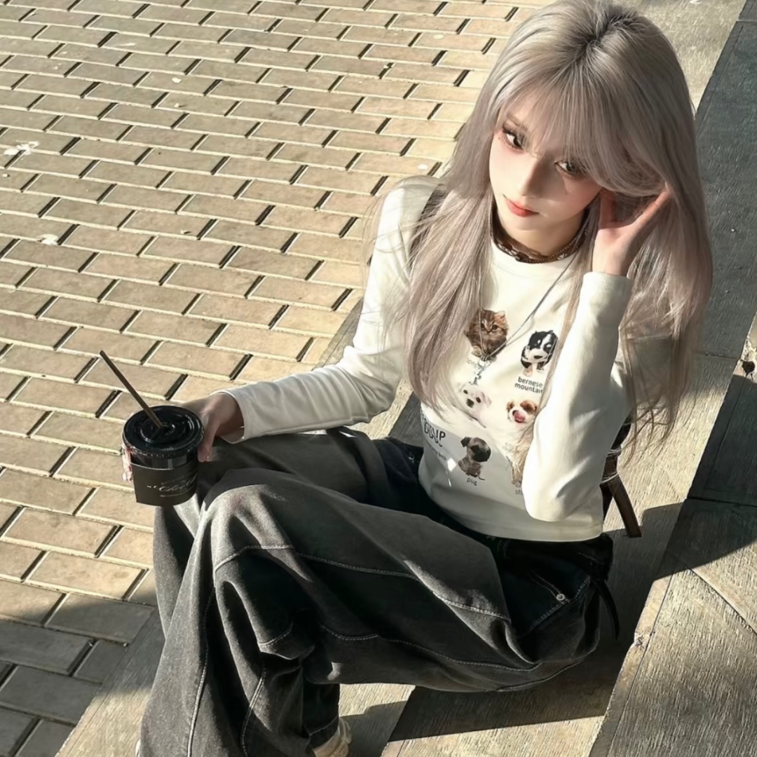 喝咖啡小众女生头像