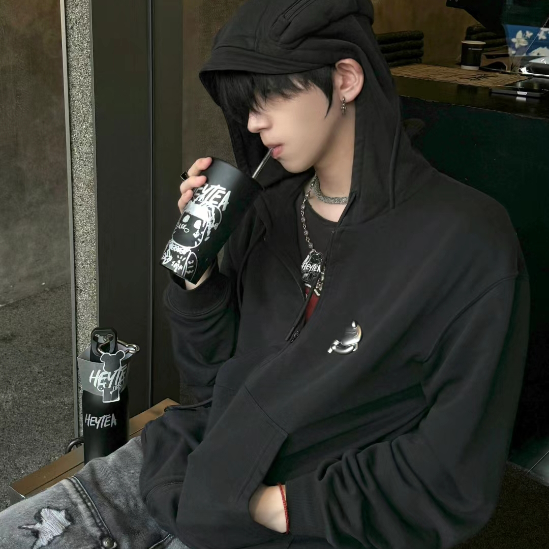 喝咖啡痞帅侧脸男生头像