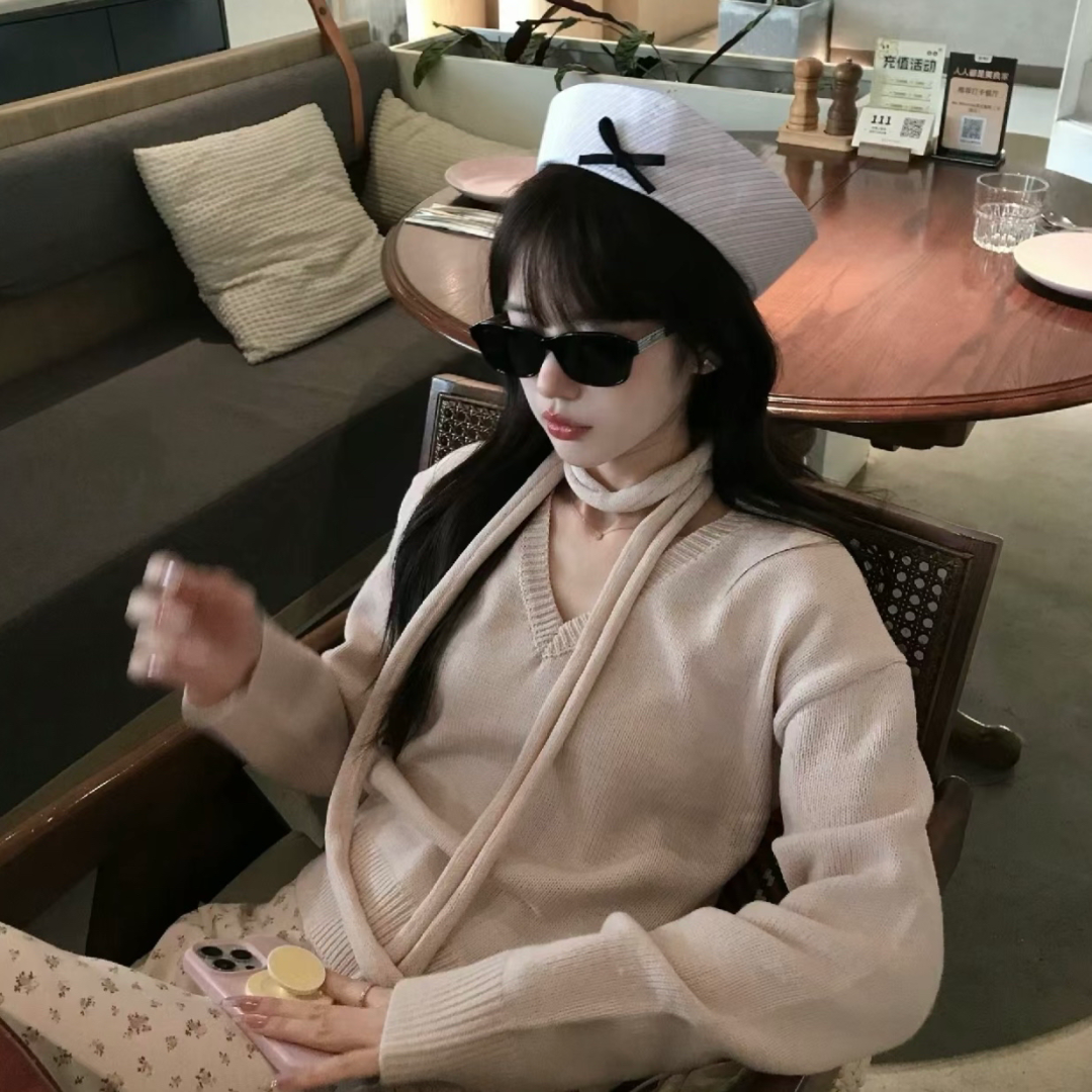 墨镜很飒女生头像