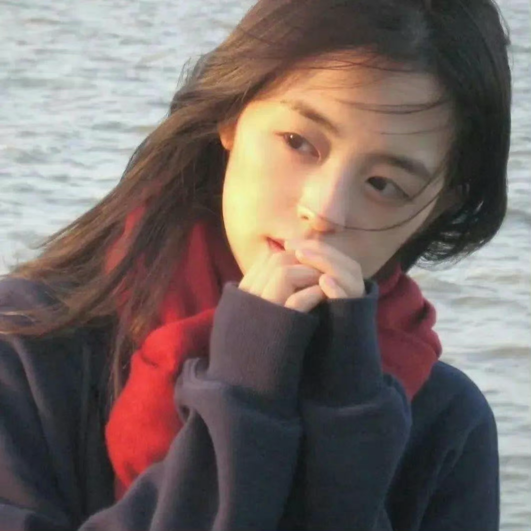 海边温柔女生头像