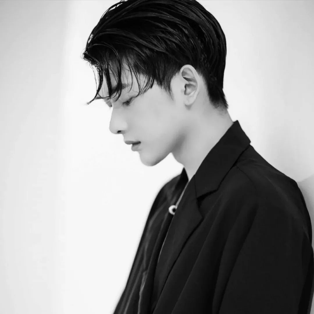 男生 男生头像 男头 侧脸 侧脸头像