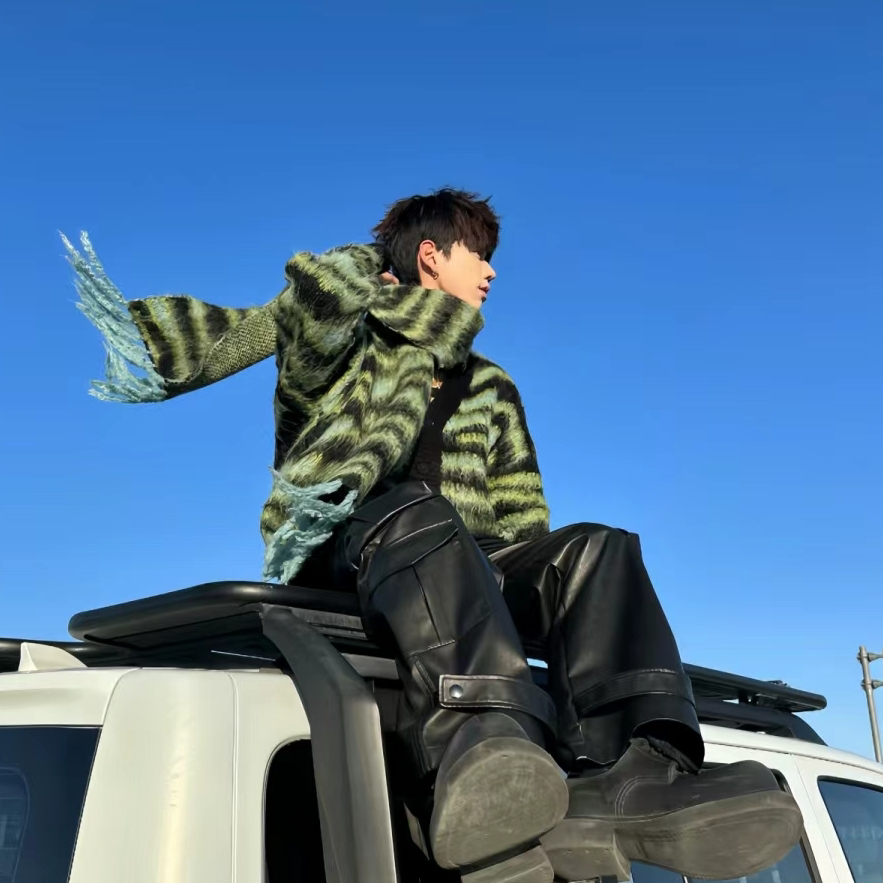 个性侧脸男生头像