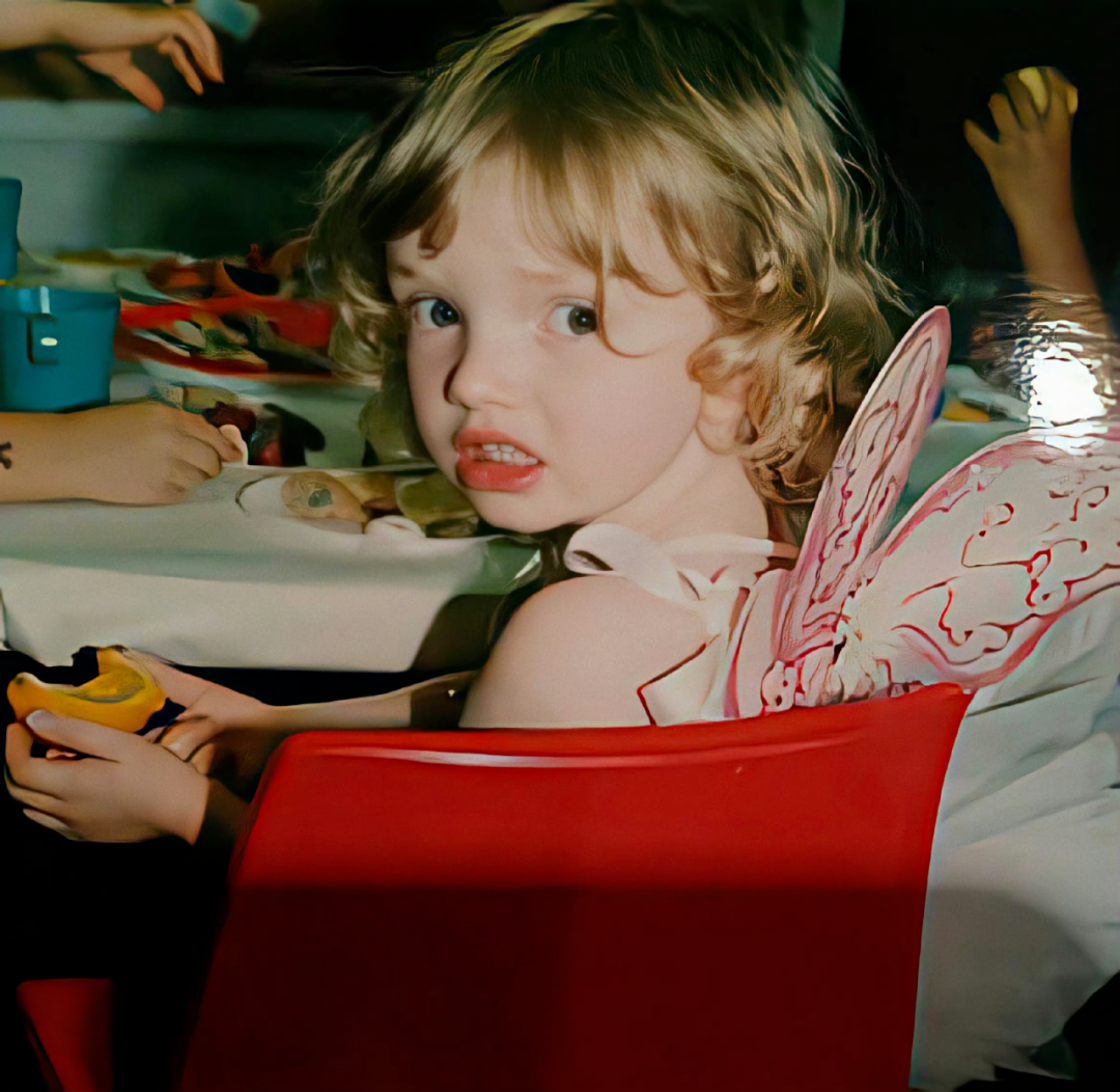 欧美小女孩萌娃头像