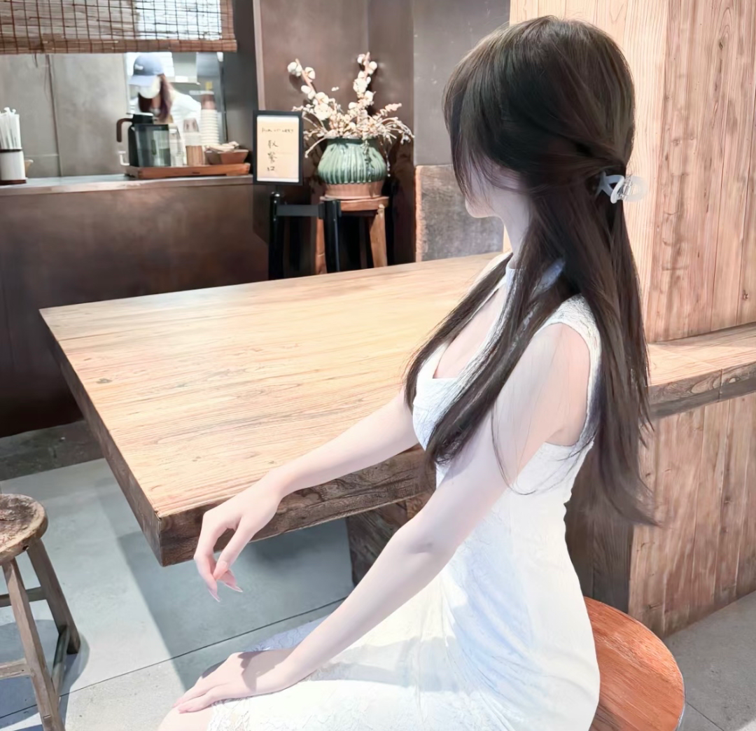 温柔不露脸女生头像