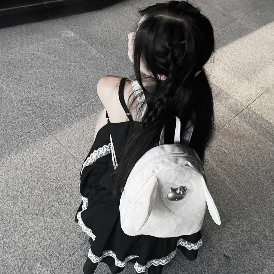 少萝背影不露脸女生头像